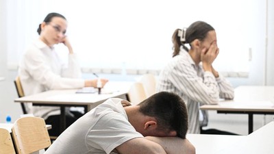 rezolvare subiecte BAC istorie 2025