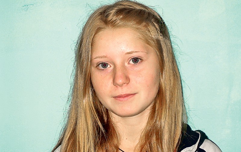 O româncă, Elena Denisa, a câştigat Olimpiada judeţeană de istorie şi tradiţii ale romilor