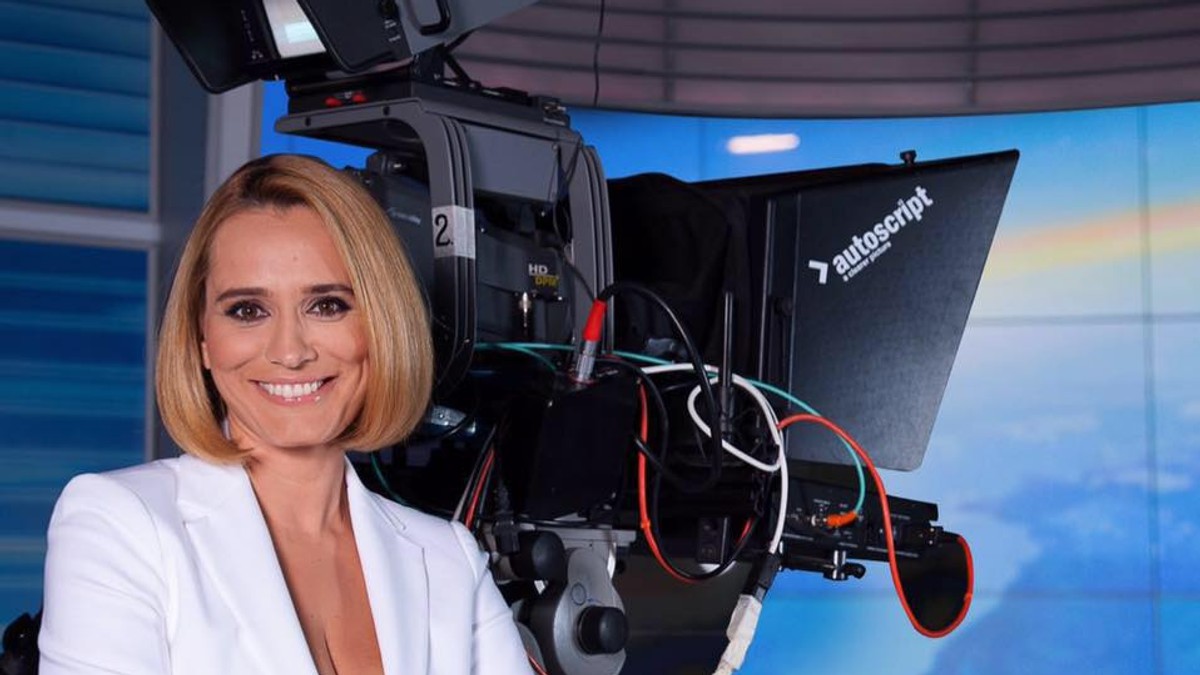 Andreea Esca a-nceput să aprecieze mediul online