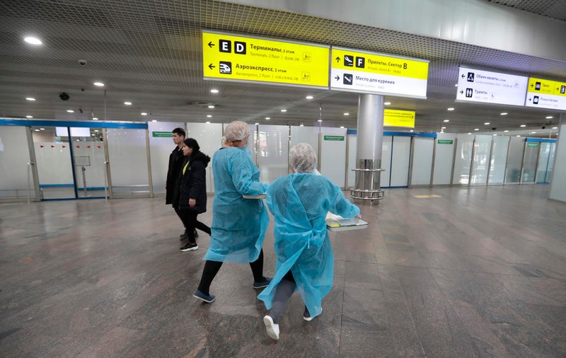 Rusia își închide granițele pentru cetățenii străini din cauza crizei noului coronavirus