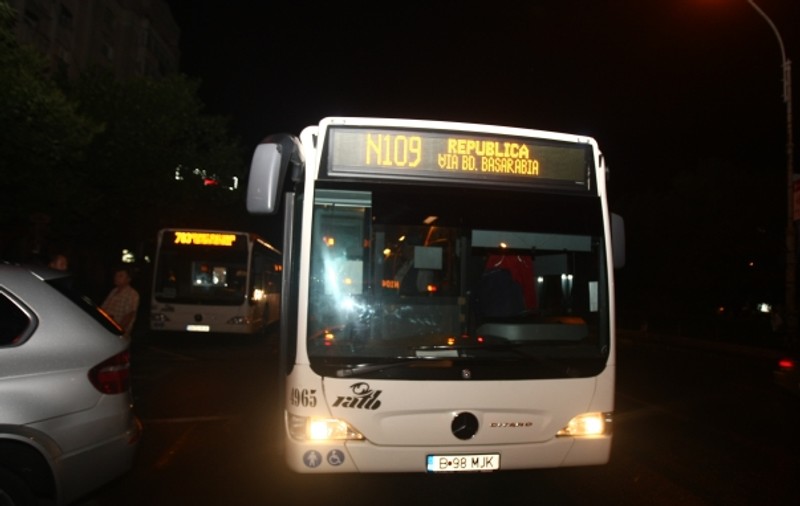 RATB suplimentează numărul autobuzelor în noaptea de Înviere. Vezi aici traseele! 