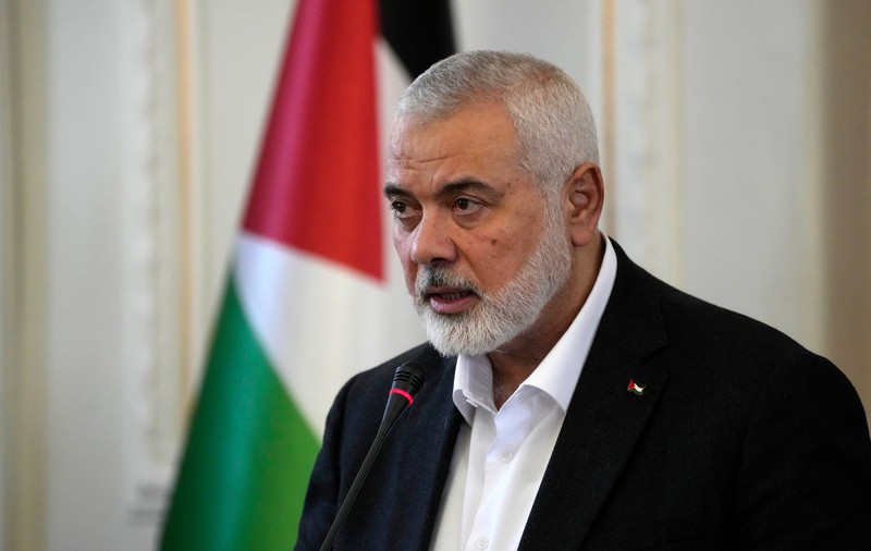 Trei fii şi doi nepoţi ai liderului politic al Hamas, ucişi într-un bombardament israelian, înaintea negocierilor de la Cairo: „Îi mulțumim lui Allah”
