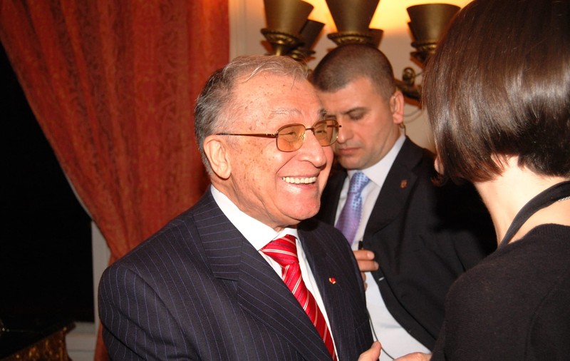 Zâmbetul bunicuței