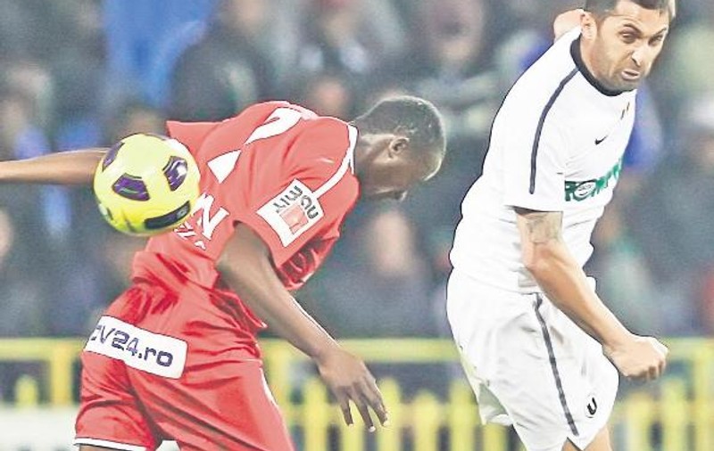 După ce a dat o «dublă» în tur, Niculescu a marcat din nou împotriva lui Dinamo