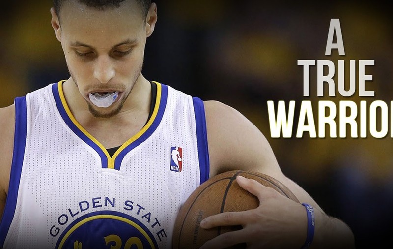 Curry: ”Sunt Messi al NBA-ului”