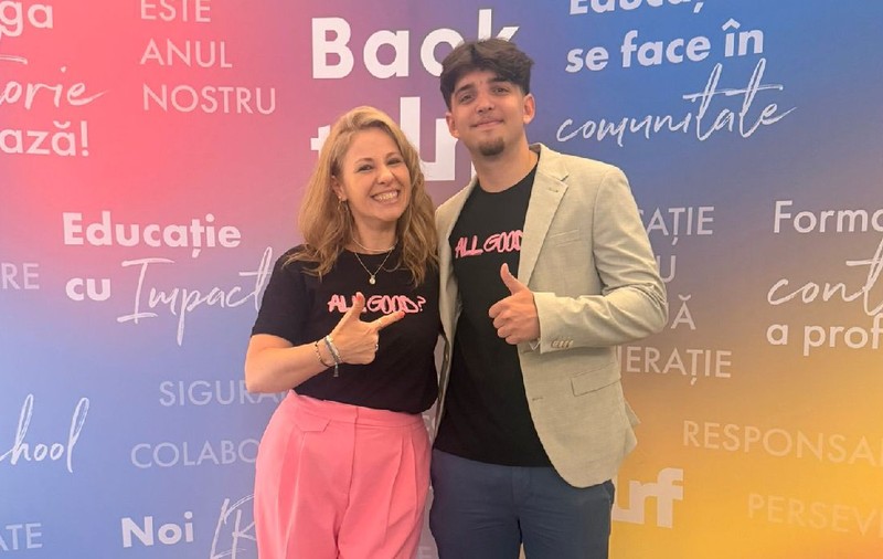 Un elev de 18 ani din București a lansat „All Good”, aplicația care oferă sprijin psihologic gratuit tinerilor. Ce ascunde „iadul de pe dinăuntru” și de ce sistemul de stat eșuează