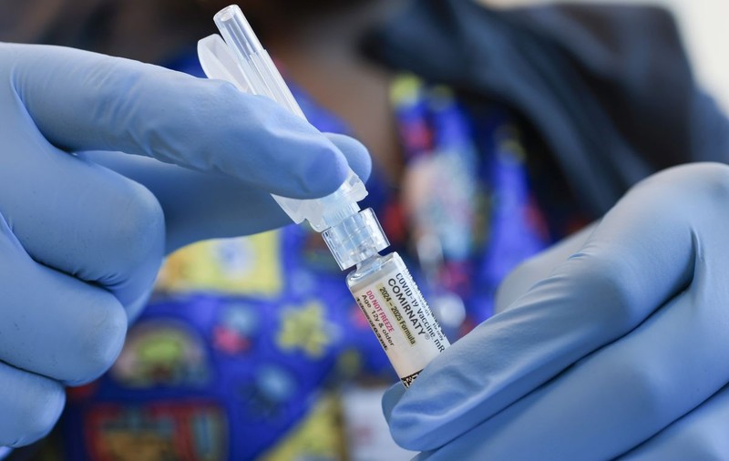 România trebuie să plătească peste 3,4 miliarde de lei către Pfizer în două luni. Guvernul caută soluții