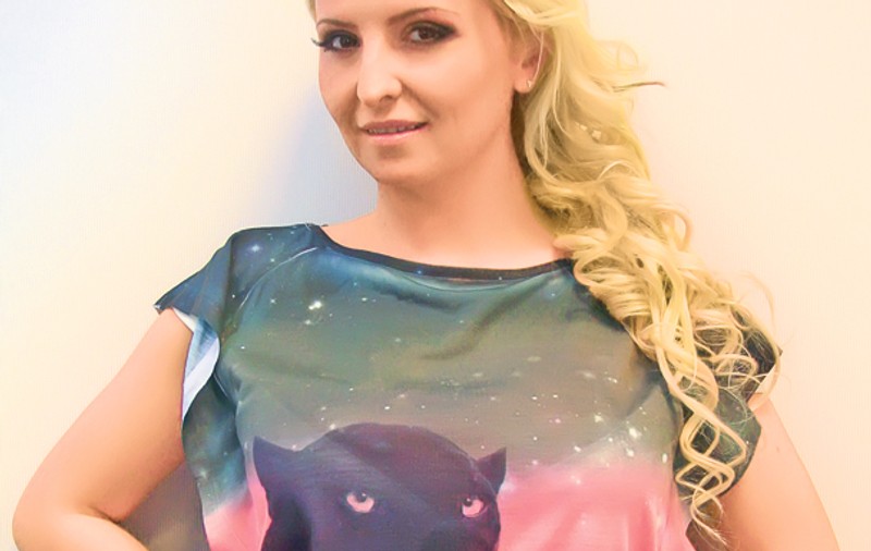 Rochia-tricou: cool de purtat, simplu de asortat