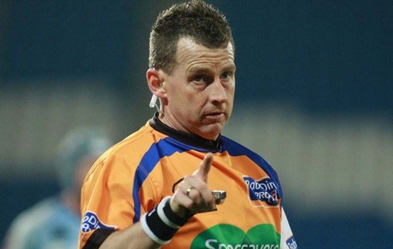 Replică de Mondiale: un arbitru a umilit un jucător! E încă o lecție dată fotbalului / VIDEO