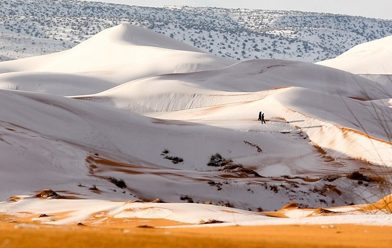 A nins în deșertul Sahara. Este a treia oară în ultimii 37 de ani când are loc acest fenomen