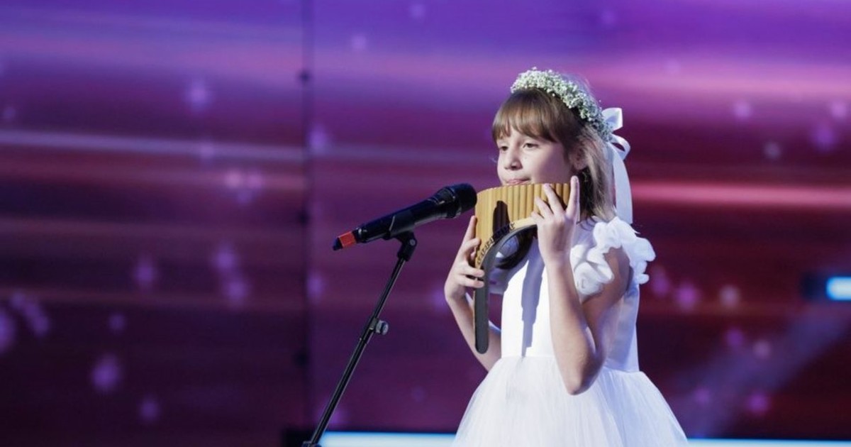 Antonia Tănase, o fetiță de 9 ani din Giurgiu care cântă la nai, a ridicat sala în picioare la „Românii au talent”.
