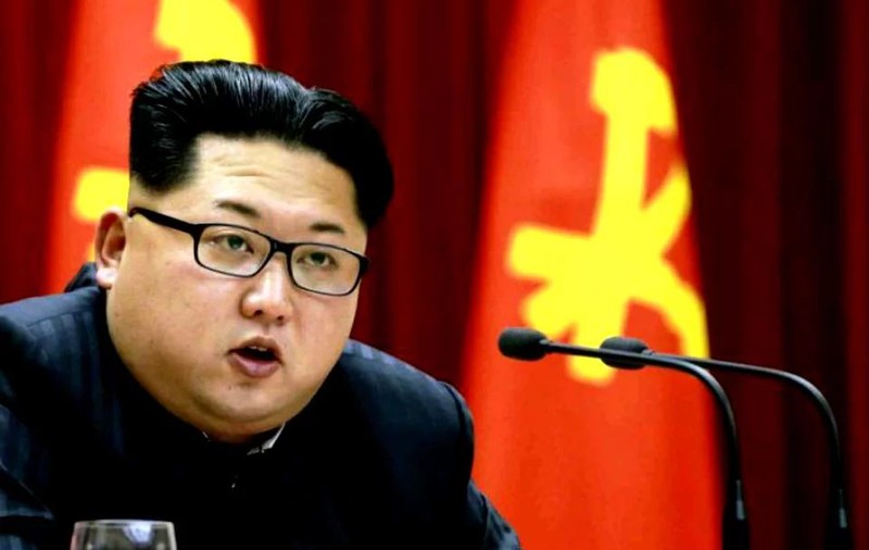 Presa de la Phenian nu oferă nicio informaţie despre starea de sănătate a lui Kim Jong-un