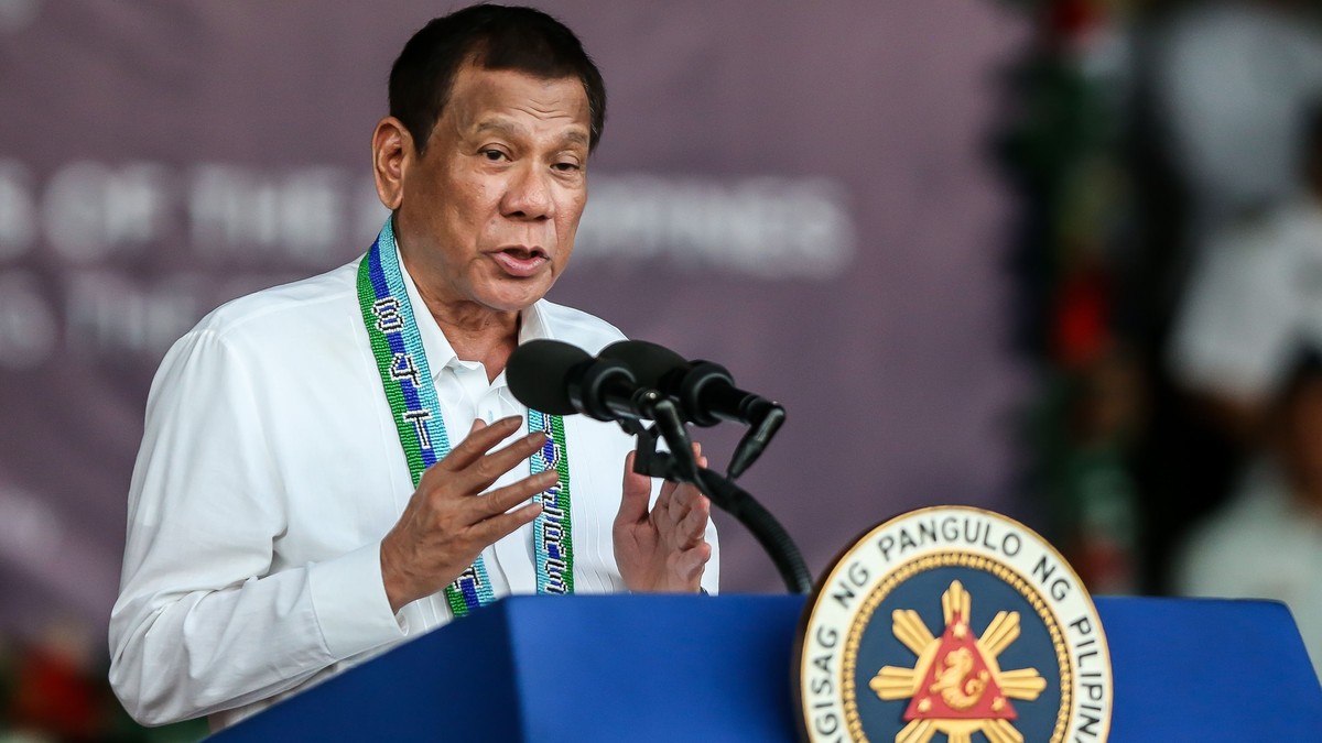 Uniunea Europeană, acuzată de președintele filipinez Duterte că ține ostatice vaccinuri anti-COVID-19