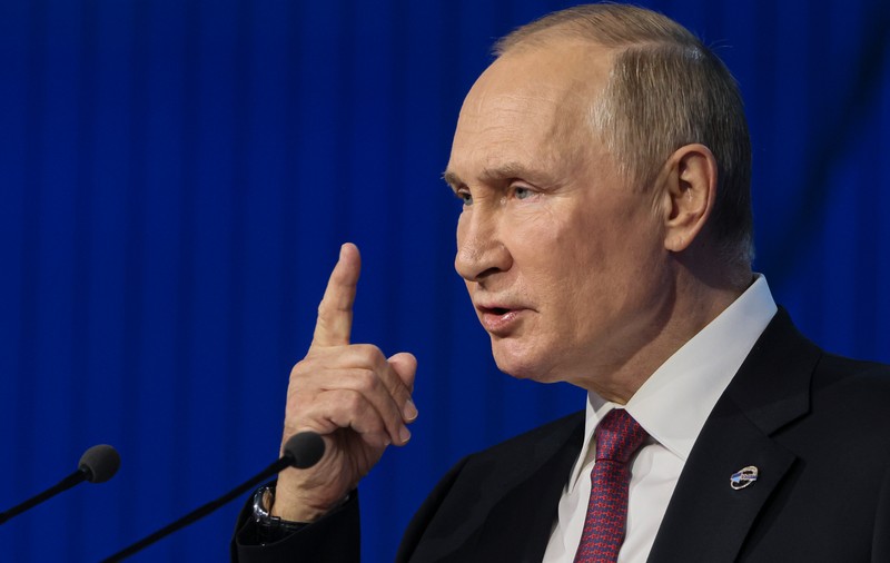 Putin acuză din nou Ucraina că pregătește o „bombă murdară”: Știe „cu aproximaţie” și unde o fabrică