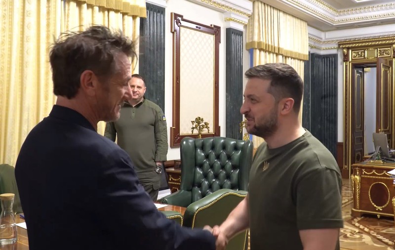 Imagini din filmul ucrainean în care apare Sean Penn, „Războiul prin ochii animalelor", vor fi prezentate în SUA, în premieră mondială