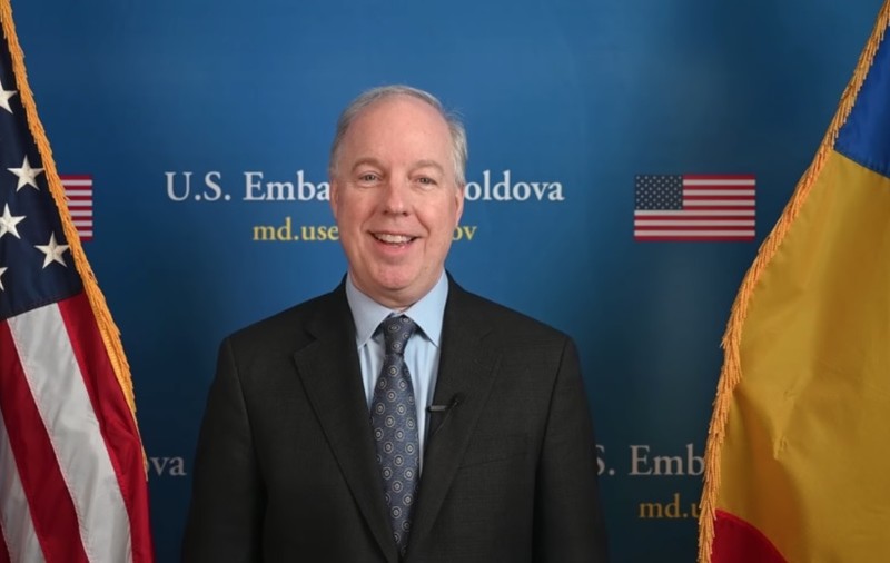 Ambasadorul SUA la Chişinău: Nu avem indicii că Republica Moldova ar putea fi ţinta Rusiei