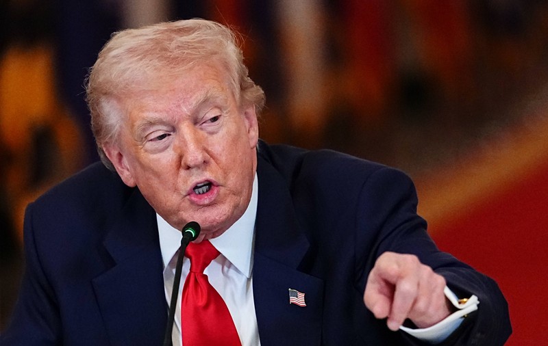 Trump își pregătește retragerea din război în marș triumfal