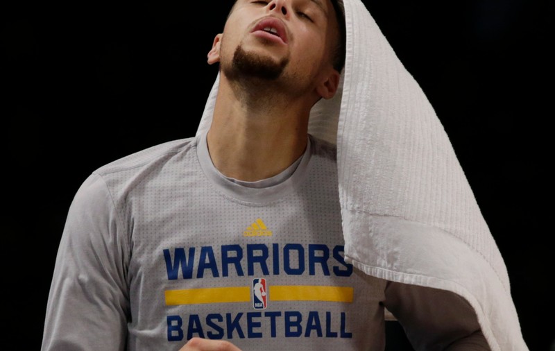 Golden State, a doua înfrângere a sezonului. Greu fără Steph Curry