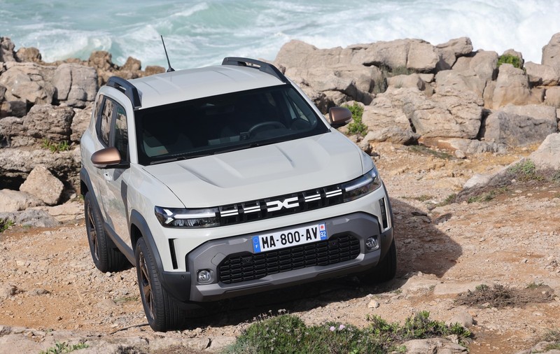 Vânzările Dacia din Franța scad, chiar dacă cele de Sandero și Duster cresc