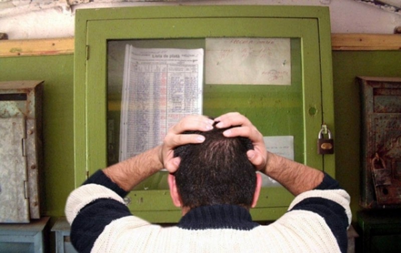 Factura la apă a ajuns ca un contract de credit. Te dă afară din casă
