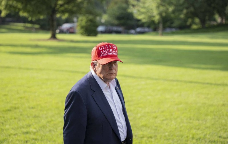 Donald Trump le-a promis americanilor că le va renova parcurile, fiindcă „știe foarte multe despre iarbă”