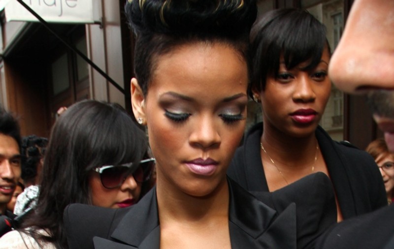 Rihanna  a povestit cu lux de amănunte cum a fost bătută