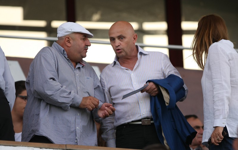 HAOS în Giuleşti. Moraru le-a răspuns fanilor nemulţumiţi