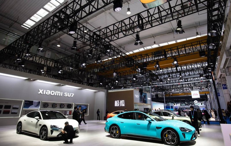 Motivul pentru care China interzice producătorilor auto să folosească termenii „conducere inteligentă” și „conducere autonomă” în reclamele pentru vehicule