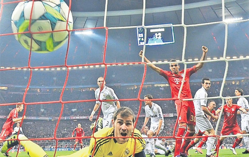 Bayern München a câştigat, aseară, manşa tur a «clasicului» Europei împotriva lui Real Madrid