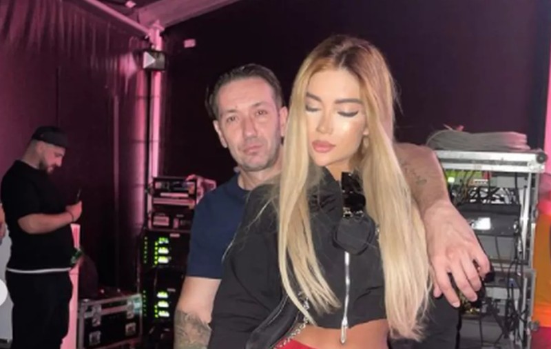Tudor Sișu din „La Familia” are o relație cu Bia Khalifa, concurenta de la „iUmor”. „Între noi e ceva ce nu se poate descrie în cuvinte”