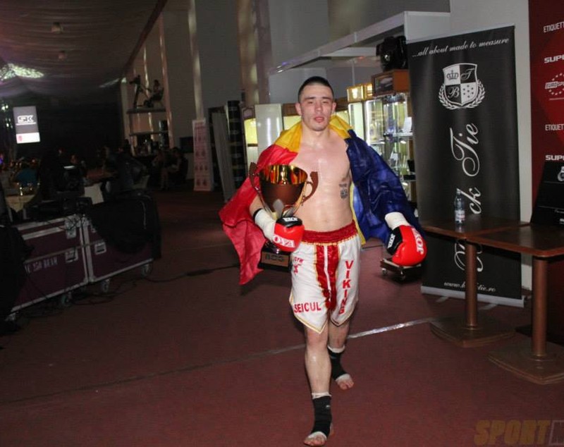 Amansio Paraschiv îşi apără centura intercontinentală WKN