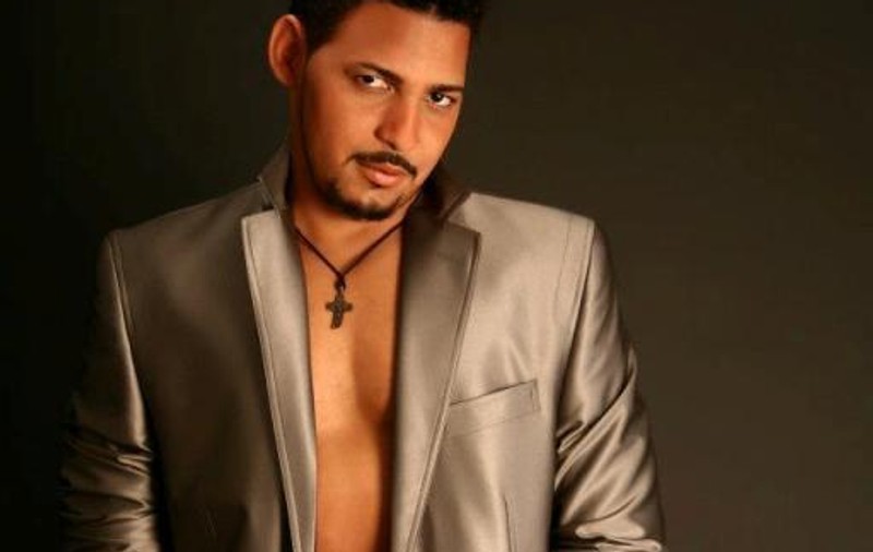 Hevito lansează oficial noul single „Estoy bailando" | AUDIO