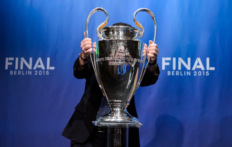 Pariurile lui Hagi şi Dan Petrescu pentru finala Ligii Campionilor