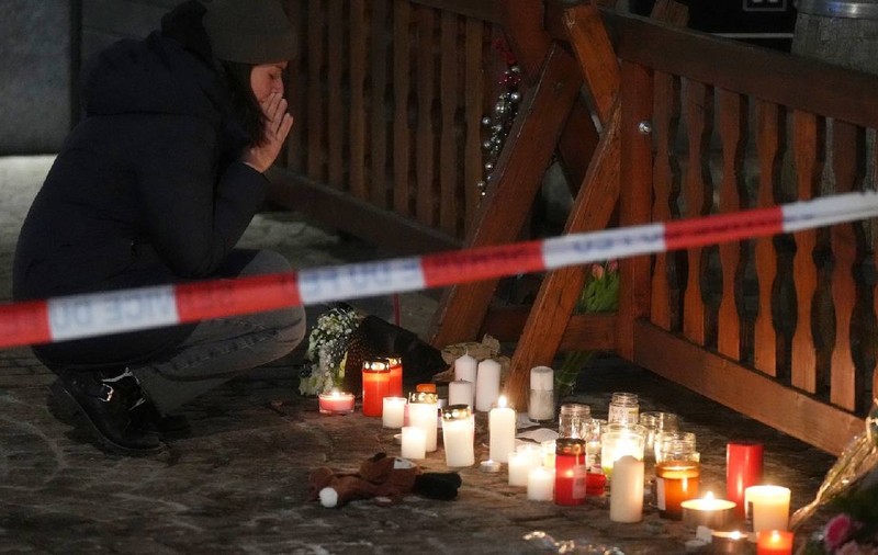 Guvernul elvețian plătește o „contribuție de solidaritate” de 56.000 de dolari răniților și familiilor victimelor incendiului din clubul din Crans-Montana