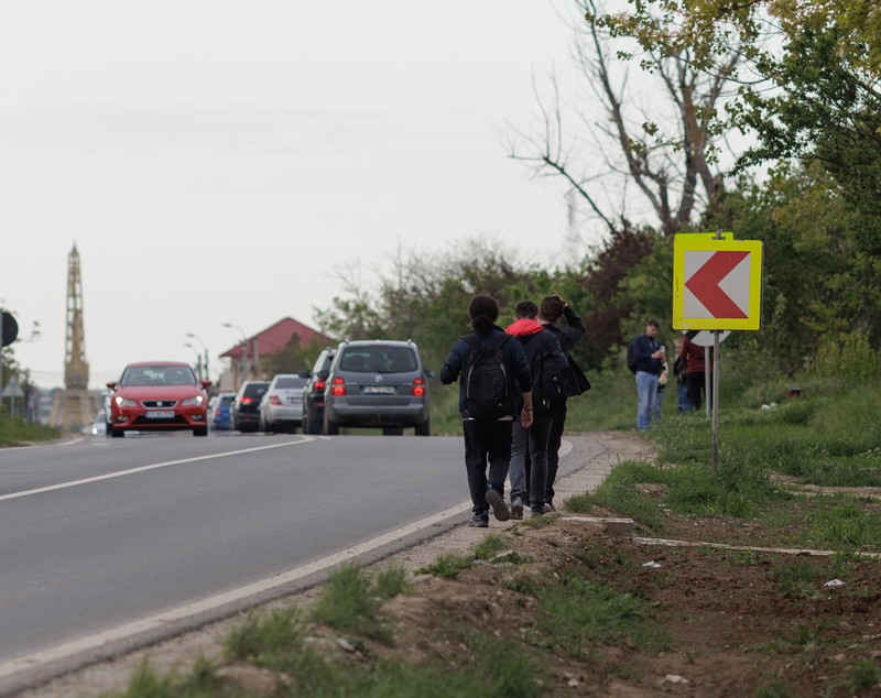 1 Mai la Vama Veche. După accidentul lui Vlad Pascu, „drumul morții” a rămas același, dar polițiștii fac mai multe filtre
