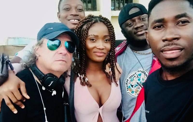 Amedeo Bolohoi, fondatorul Voltaj și Quartz, și-a făcut trupă cu muzicieni din Ghana!