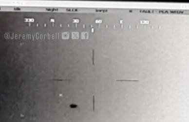 Un distrugător american a fost urmărit de patru OZN-uri „Tic Tac”. Foto Captură video X/Jeremy Kenyon Lockyer Corbell