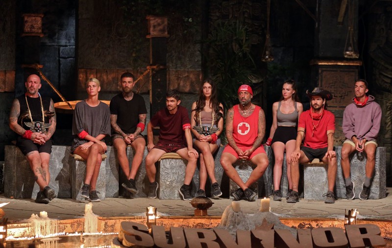 Laura Giurcanu şi TJ Miles de la „Survivor România” 2022 au dormit împreună, sub pătură. Ce spune iubitul fotomodelului despre cei doi