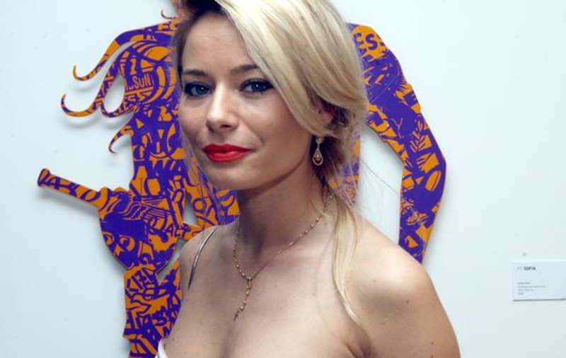 Laura Cosoi s-a pozat într-o ipostază care o să te facă să te gândești cu nostagie la copilărie | FOTO în articol