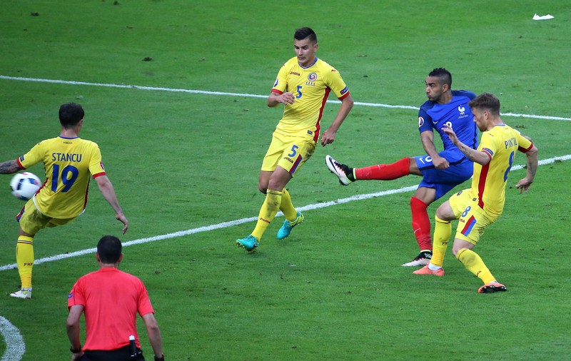 Palidă consolare pentru tricolori. Golul lui Payet din finalul partidei cu Franța, al treilea în Top 10 cele mai frumoase reușite de la Euro 2016 VIDEO