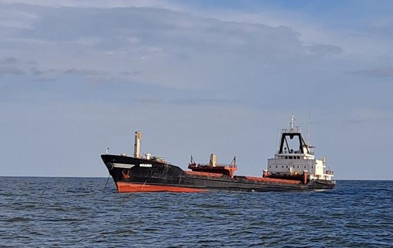 Un marinar a murit la bordul unei nave, la Sulina. Un echipaj medical venise să-l preia, dar l-a găsit decedat