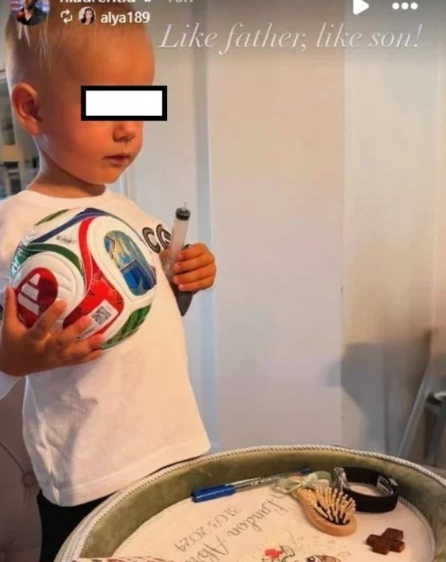 Landon, fiul lui Laurențiu Reghecampf, și-a ales viitorul la tăierea moțului. Obiectul care l-a făcut mândru pe fostul antrenor al FCSB
