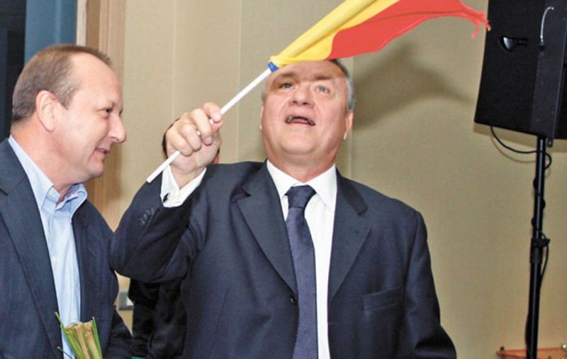 «Naşul» a avut 100 de invitaţi