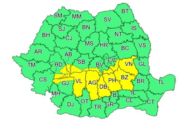 Județele vizate de cod galben de ploi torențiale, până