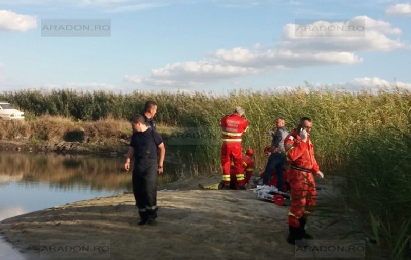 Copil înecat într-un lac din județul Arad. Băiatul se juca cu un prieten când s-a întâmplat nenorocirea