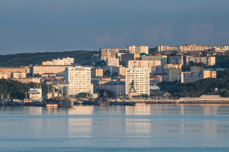 Orașul-port Murmansk, cel mai mare oraș din regiunea arctică. Este situat pe peninsula Kola. Foto: Profimedia