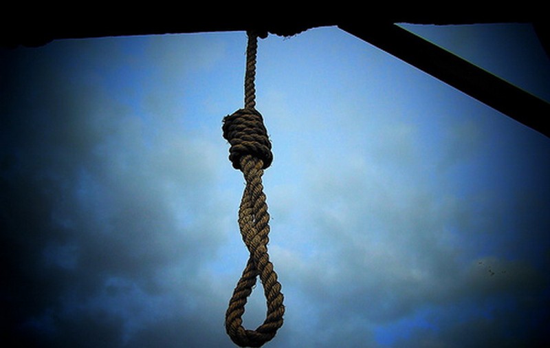 Un poliţist din Gorj s-a spânzurat într-o pădure. Ce a scris pe biletul de "Adio"