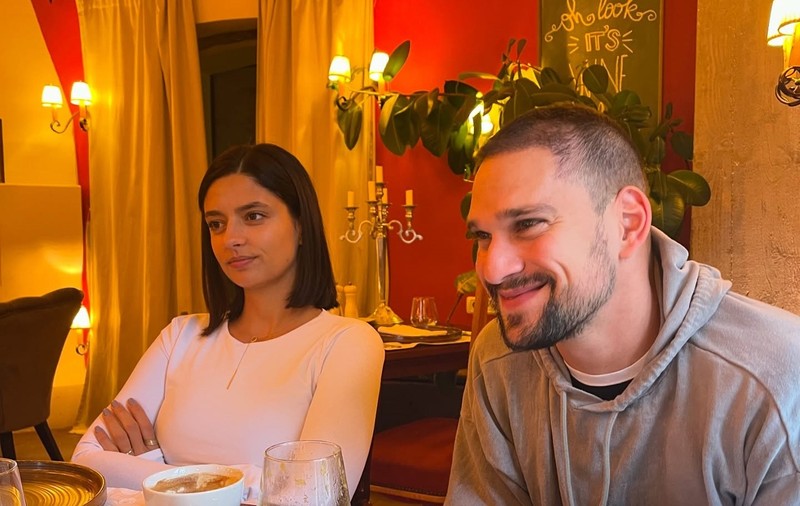 Anunțul făcut de Oana Moșneagu, după ce o perioadă a dispărut din mediul online. „Mâine mă operez. Voi fi un om nou”