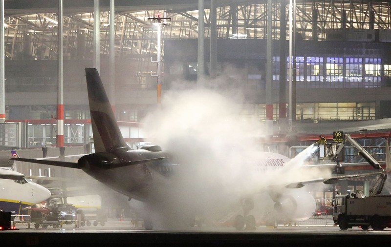 Al-Qaeda plănuiește noi atentate în Europa! Teroriștii vor să doboare avioane de pasageri