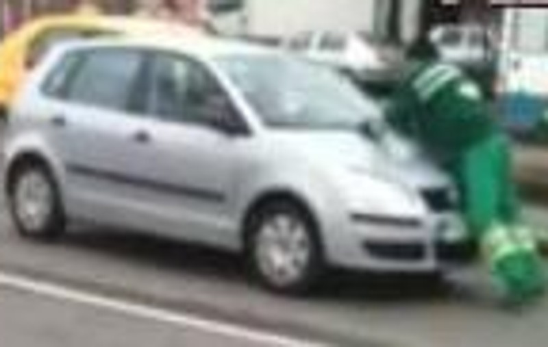 Video / Dispută între şoferi şi muncitorii de la REBU, în centrul Capitalei